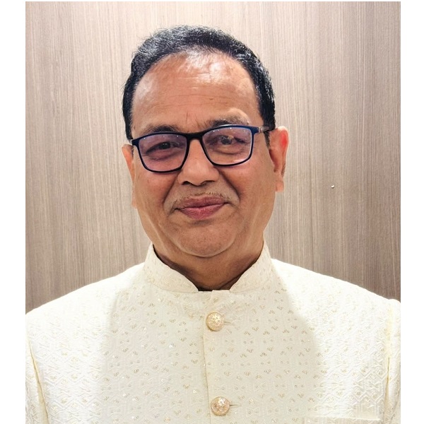 डॉ रवींद्र फडके