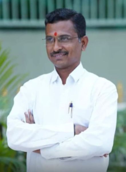 श्री दिलीप घुंबरे