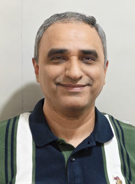 श्री दुर्गेश मंगेशकर